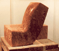 rode travertin Marijke Oosterman